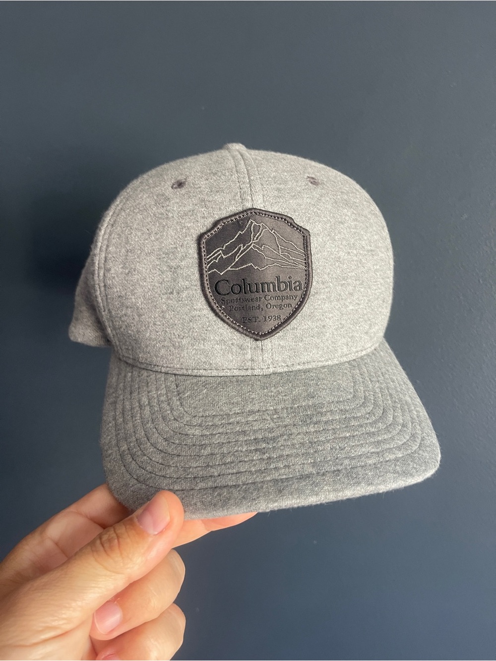 Columbia Men's Heather Gray Mountain Patch Cap